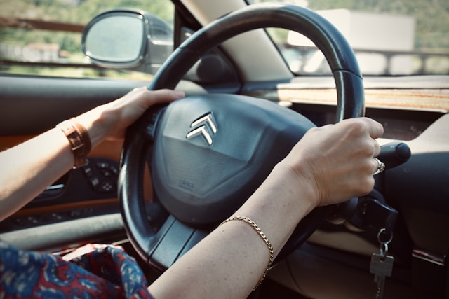 Održavanje vozila za komercijaliste: Kako da vam auto uvek bude spreman za teren?